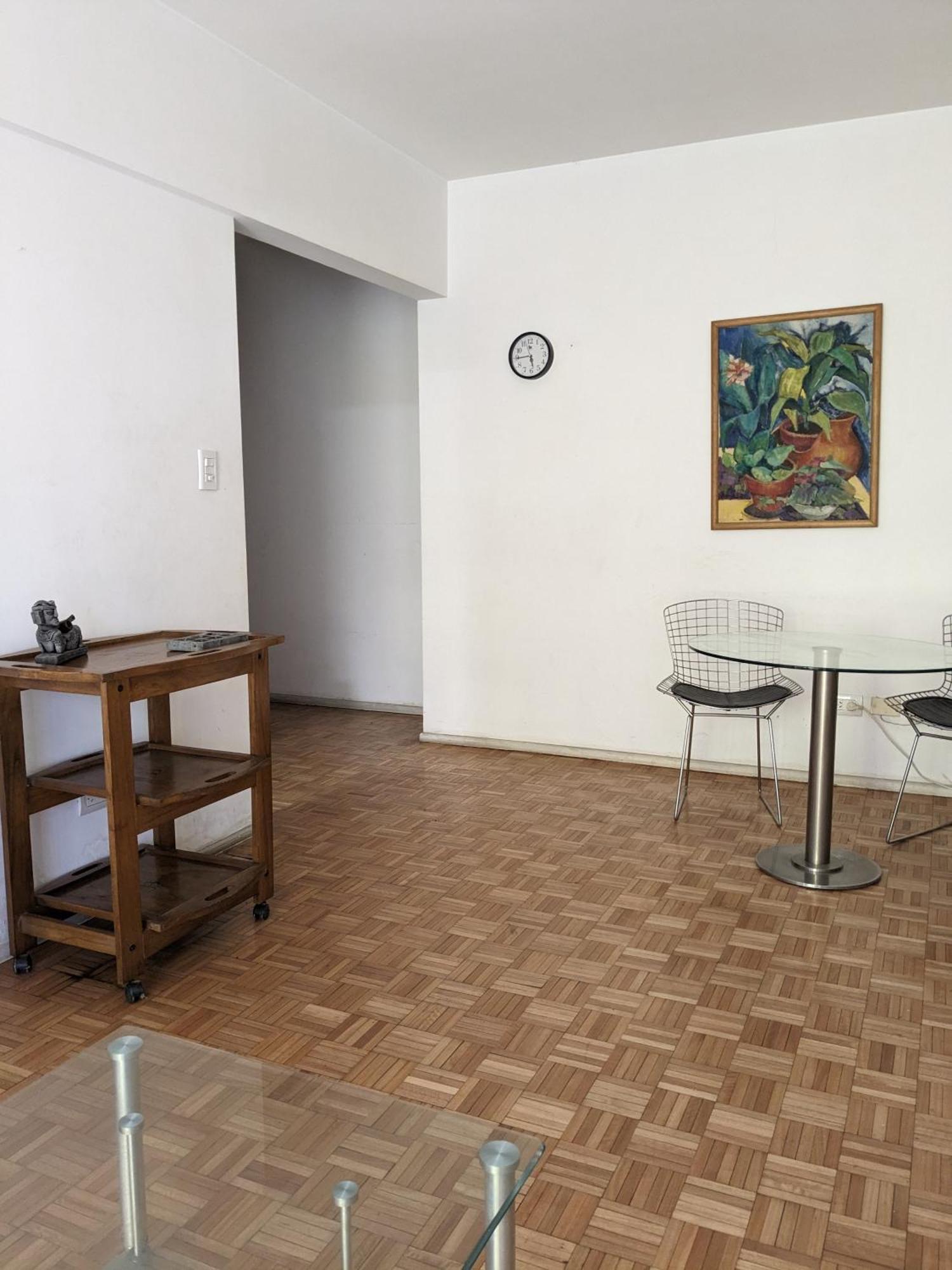 Location In - 2 Bdrm Appt Apartment *