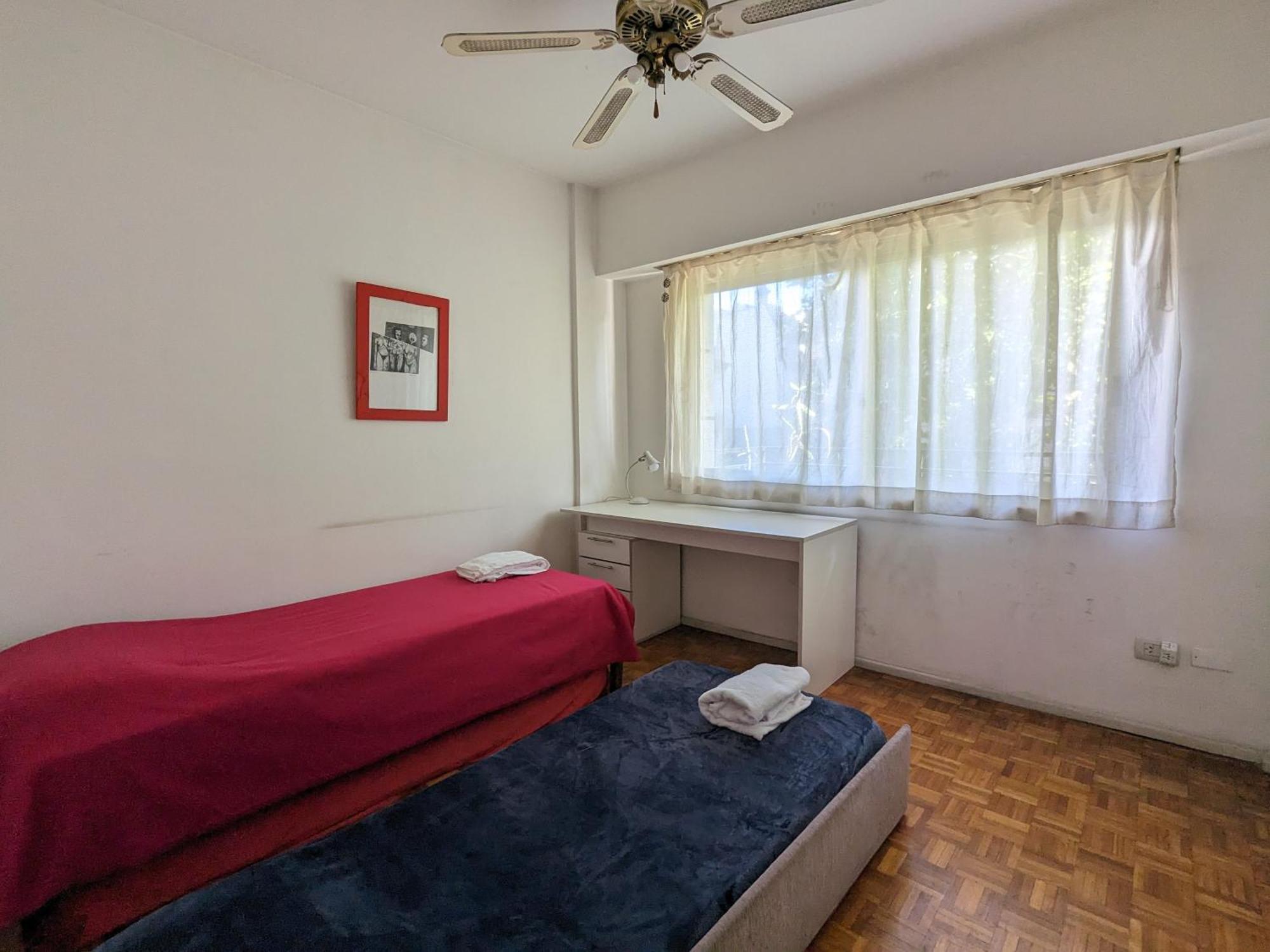 Location In - 2 Bdrm Appt *